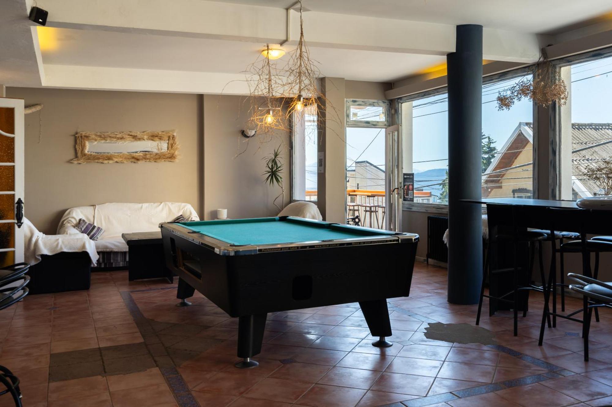 Tangoinn Hostel Downtown San Carlos de Bariloche Dış mekan fotoğraf